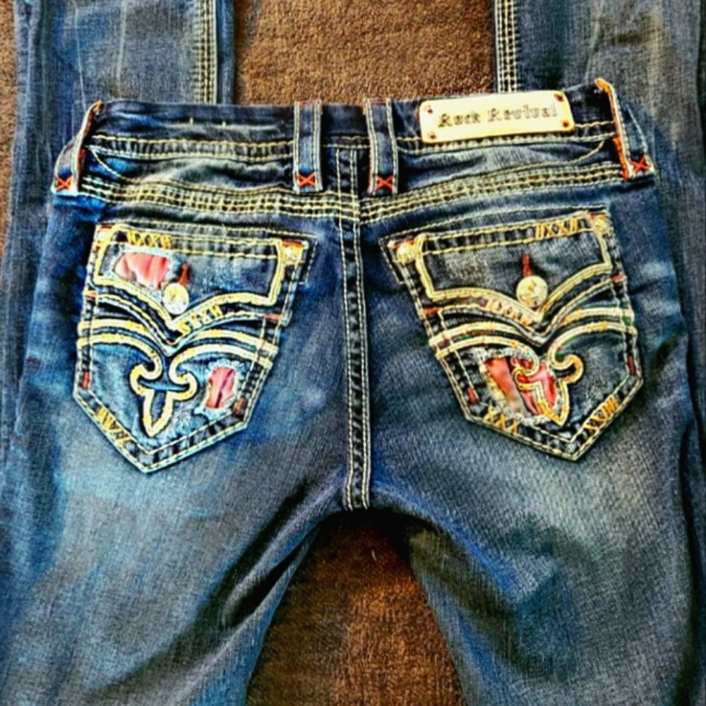 RARE Rock Revivals. PERFECT CONDITION.  SZ 28